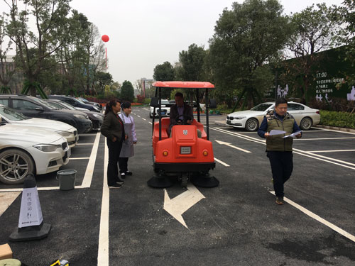 物業(yè)掃地車(chē)多少錢(qián)